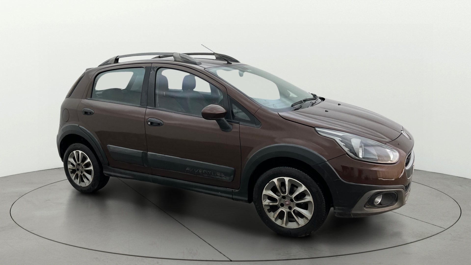 View 2015 Fiat Avventura Emotion 1.3L MULTIJET Diesel Image 21 Used 2015 Fiat Avventura Emotion 1.3L MULTIJET Diesel Image 21
