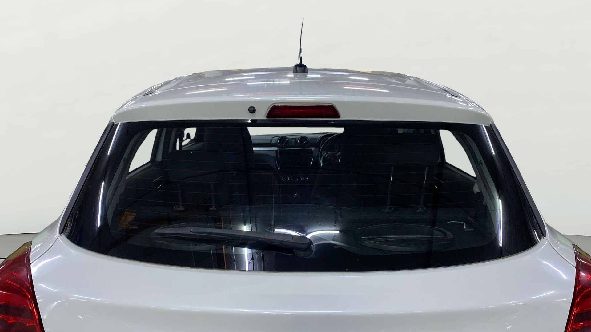 View 2023 Maruti Suzuki 1000 Base Variant Image 4 Used 2023 Maruti Suzuki 1000 Base Variant Image 4