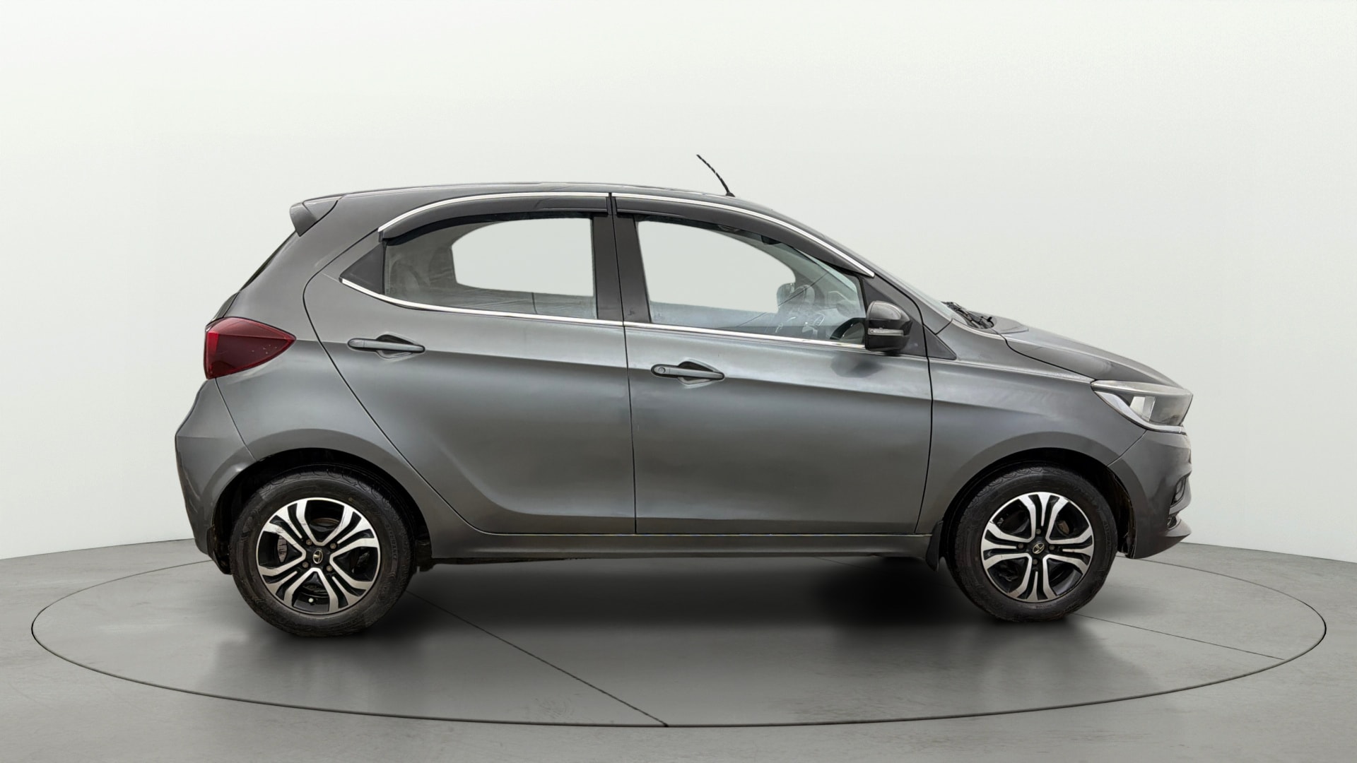 Used 2023 Tata Tiago Used 2023 Tata Tiago