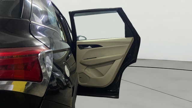 View MG Hector Image 6 Used MG Hector Image 6
