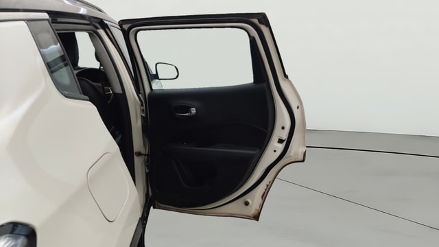 View Jeep Compass Image 5 Used Jeep Compass Image 5