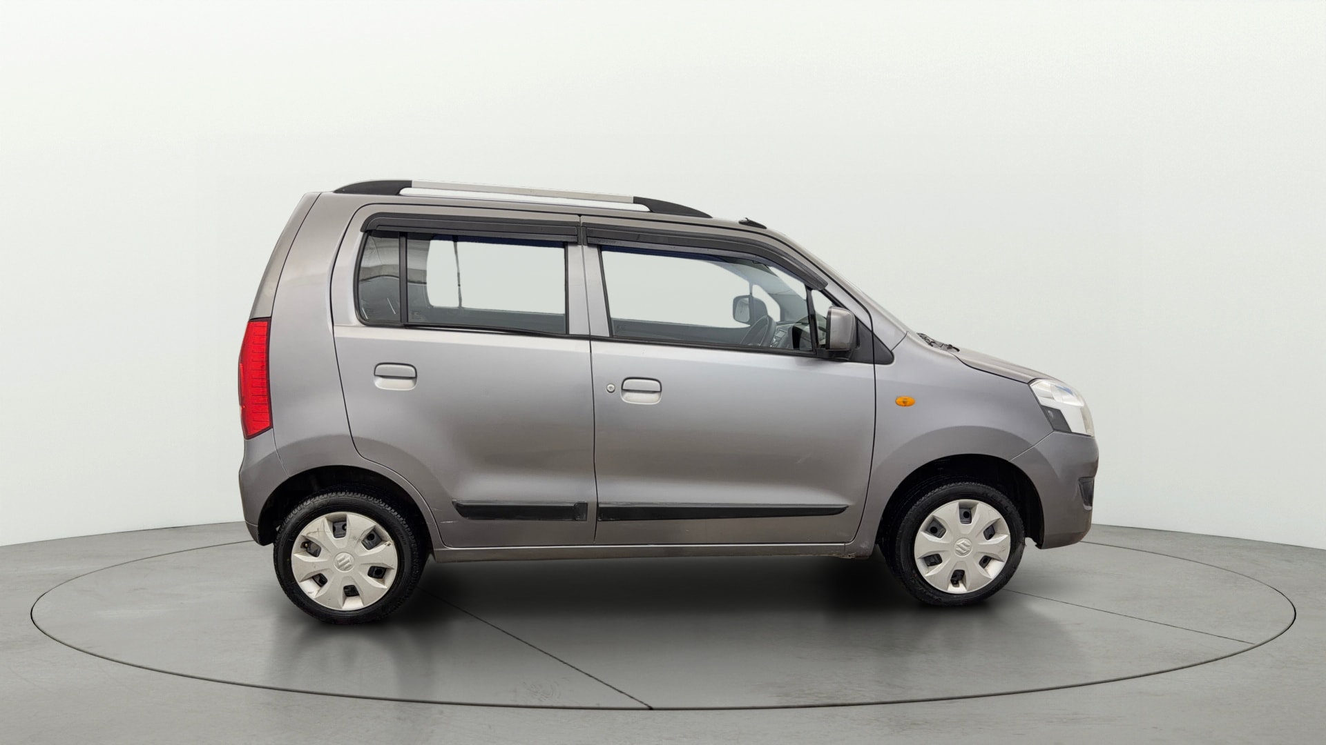 Used 2016 Maruti Suzuki 1000 Used 2016 Maruti Suzuki 1000
