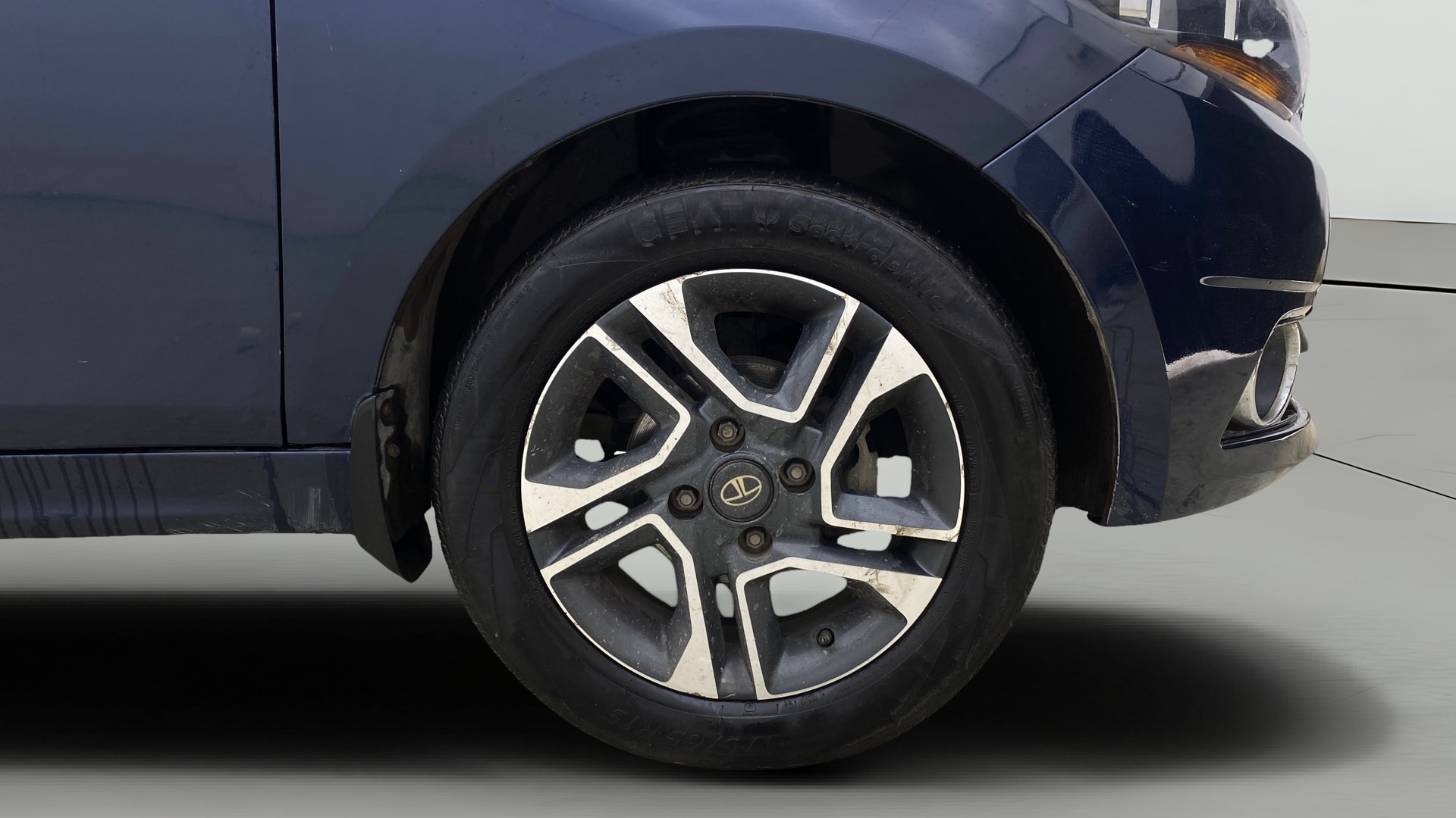 View 2019 Tata Tigor XE Diesel Image 40 Used 2019 Tata Tigor XE Diesel Image 40