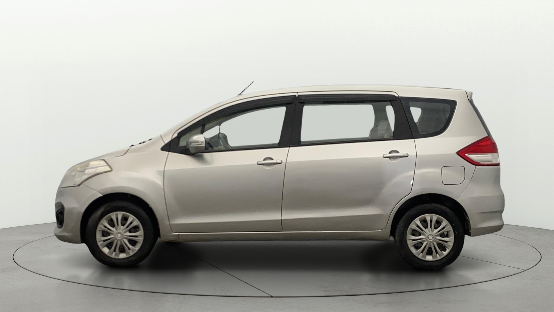 Used 2016 Maruti Suzuki 1000 Used 2016 Maruti Suzuki 1000