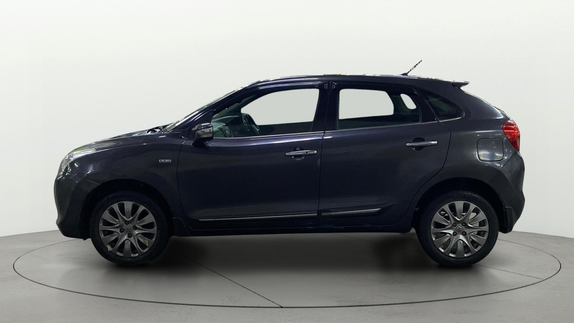 View 2017 Maruti Suzuki 1000 Base Variant Image 25 Used 2017 Maruti Suzuki 1000 Base Variant Image 25