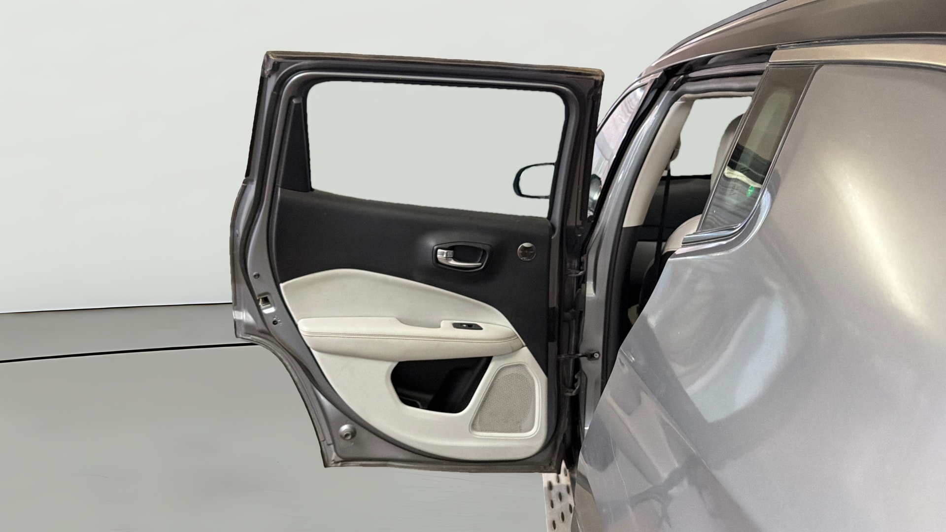 View 2019 Jeep Compass Limited Plus AT Image 22 Used 2019 Jeep Compass Limited Plus AT Image 22