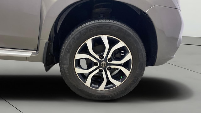 View Nissan Terrano Image 40 Used Nissan Terrano Image 40