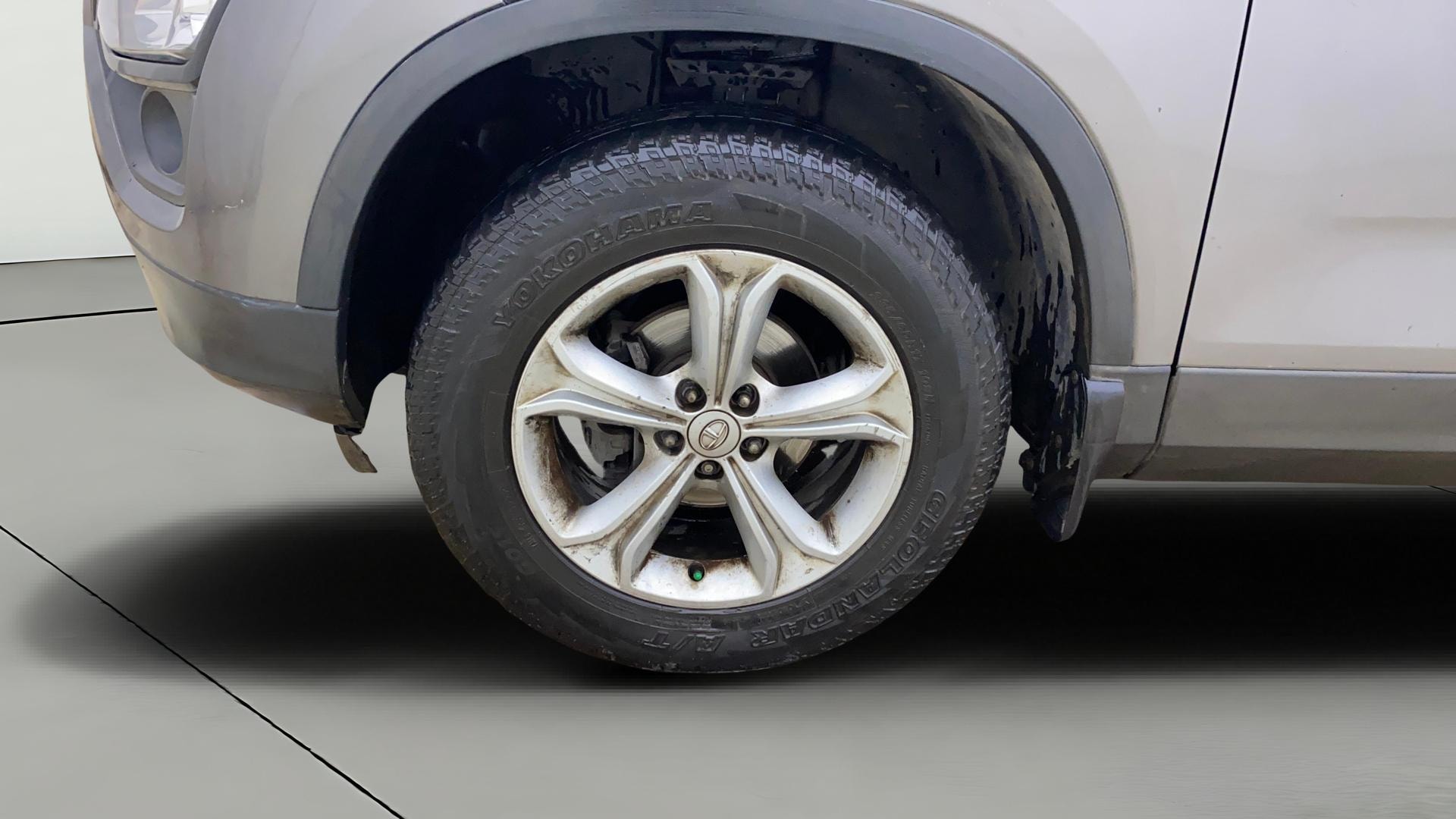 View 2019 Tata Harrier XE Image 35 Used 2019 Tata Harrier XE Image 35
