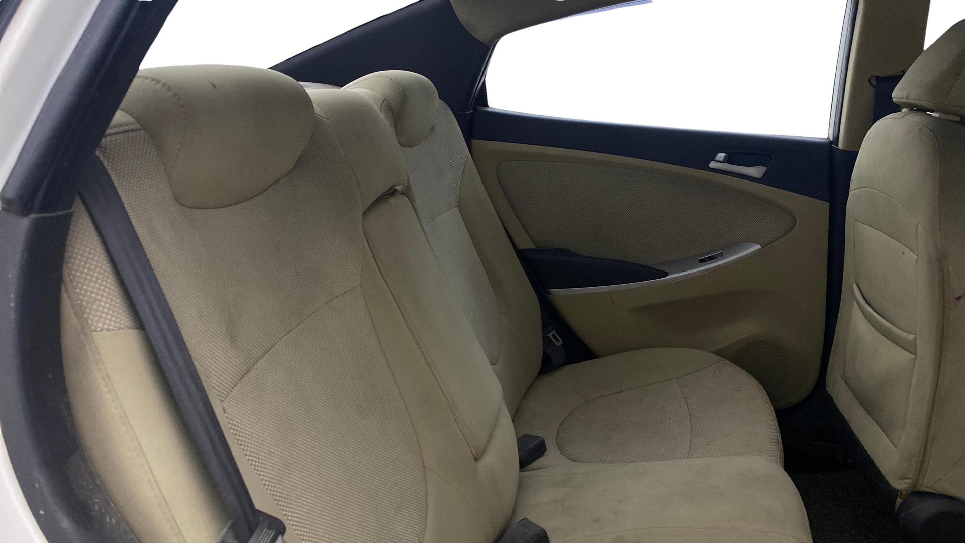 View 2014 Hyundai Fluidic Verna 1.4 VTVT CX Image 28 Used 2014 Hyundai Fluidic Verna 1.4 VTVT CX Image 28