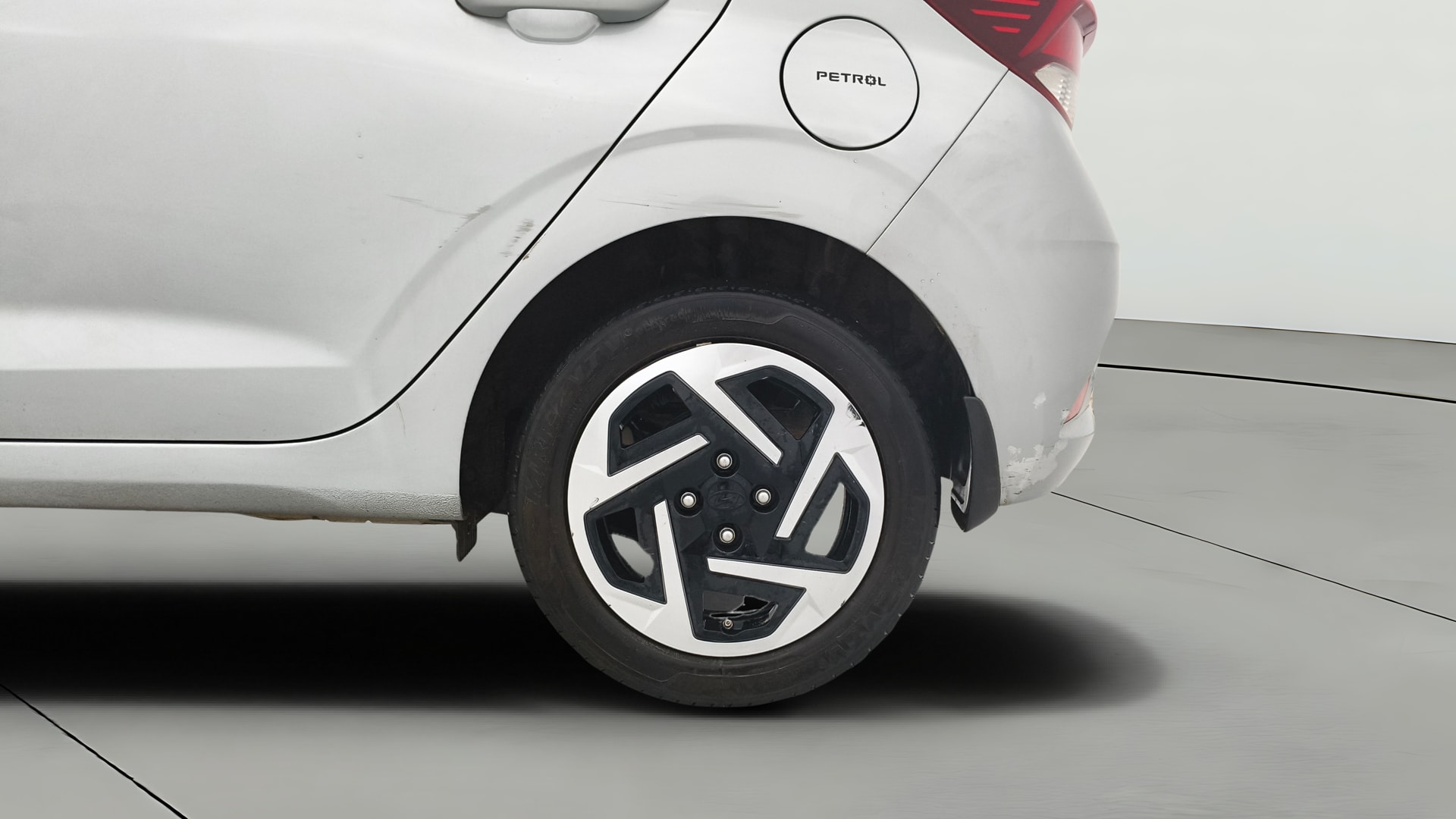 View 2024 Hyundai Grand i10 Nios Sportz Petrol AMT Image 8 Used 2024 Hyundai Grand i10 Nios Sportz Petrol AMT Image 8