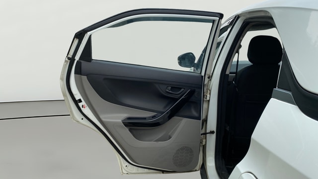 View Tata Nexon Image 14 Used Tata Nexon Image 14