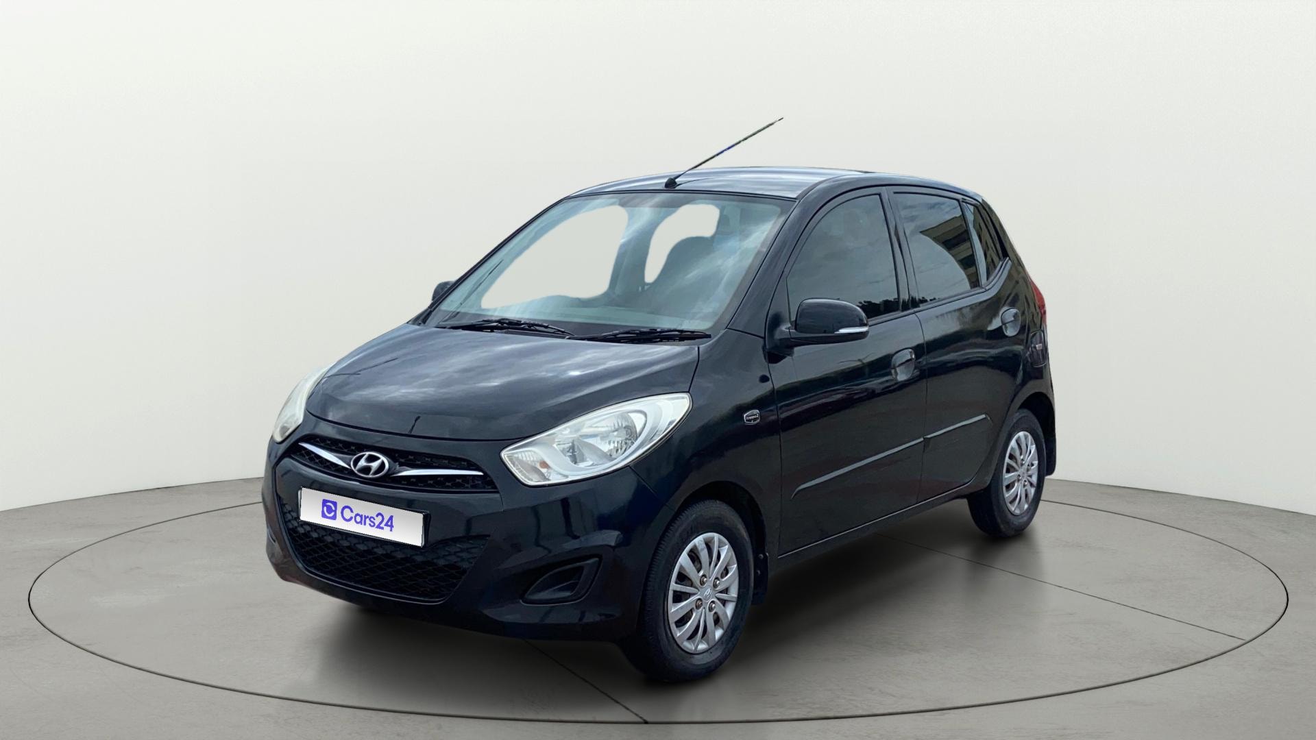 View 2013 Hyundai i10 1.2 Sportz AT Image 36 Used 2013 Hyundai i10 1.2 Sportz AT Image 36