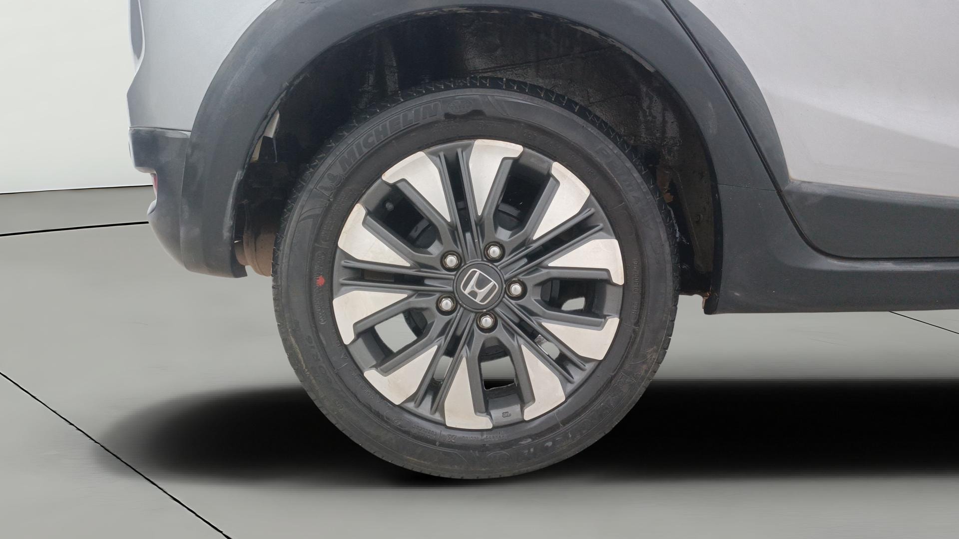View 2021 Honda WR-V S MT Diesel Edge Edition Image 24 Used 2021 Honda WR-V S MT Diesel Edge Edition Image 24