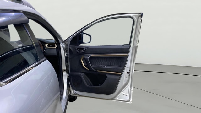 View Renault Kiger Image 46 Used Renault Kiger Image 46