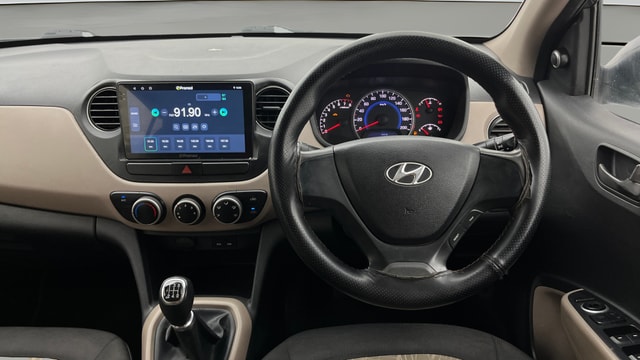 View Hyundai Grand i10 Image 12 Used Hyundai Grand i10 Image 12