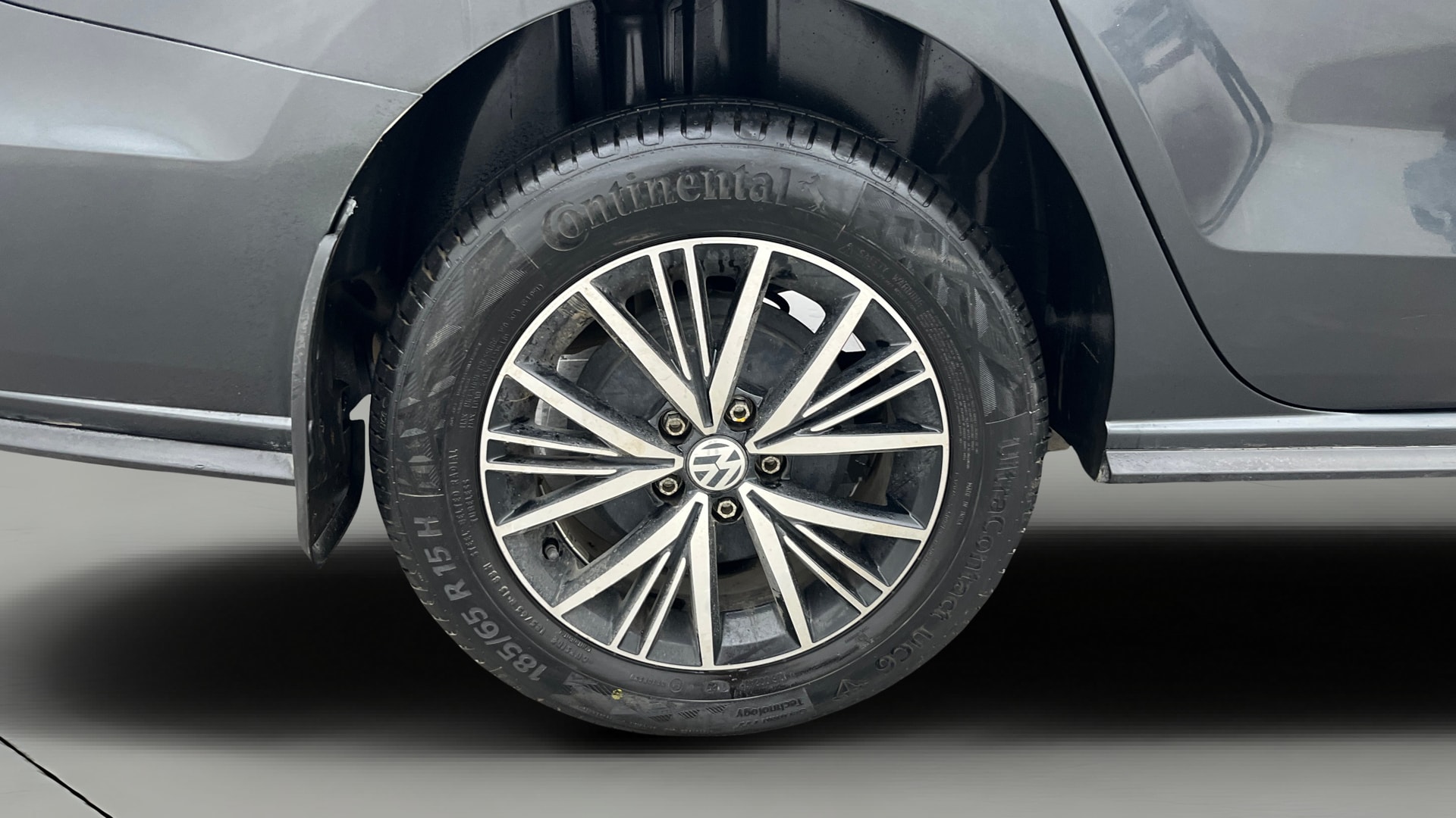 View 2021 Volkswagen Vento 1.0 L TSI Highline Petrol Image 25 Used 2021 Volkswagen Vento 1.0 L TSI Highline Petrol Image 25
