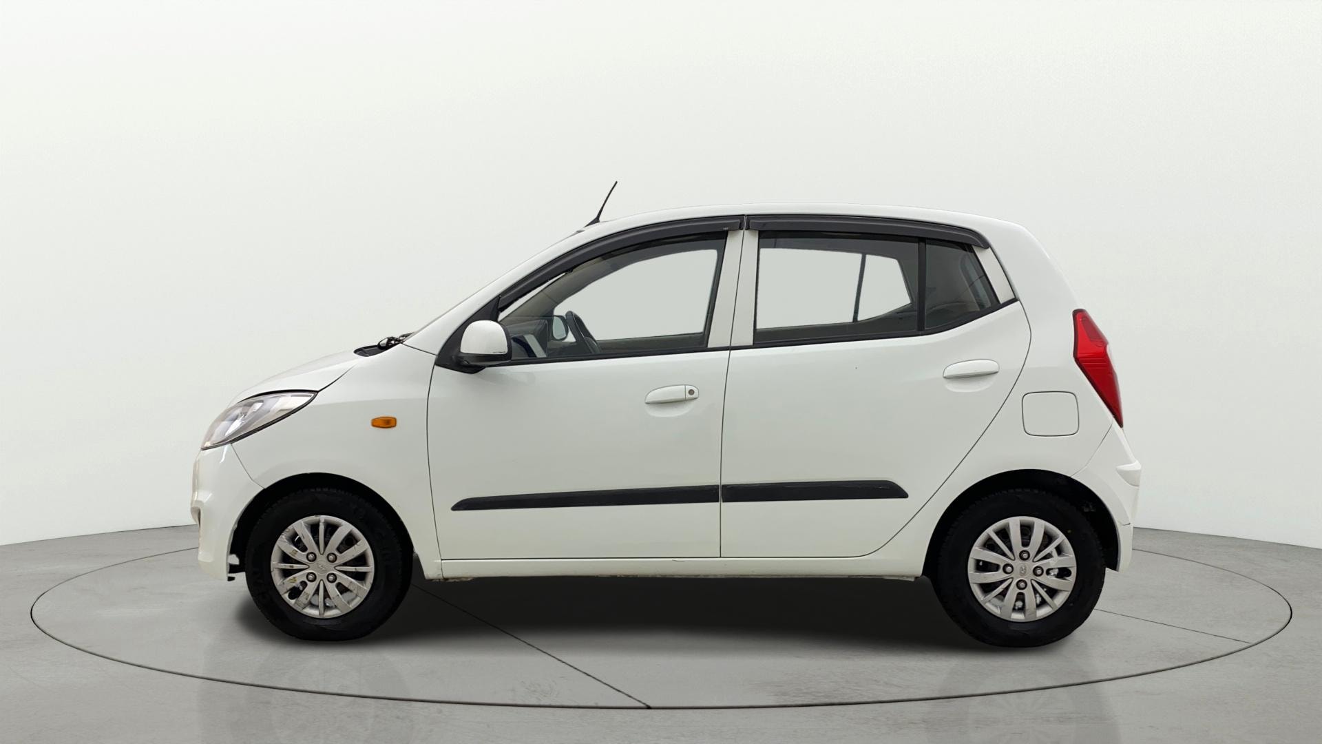 View 2013 Hyundai i10 1.1 Magna Image 25 Used 2013 Hyundai i10 1.1 Magna Image 25