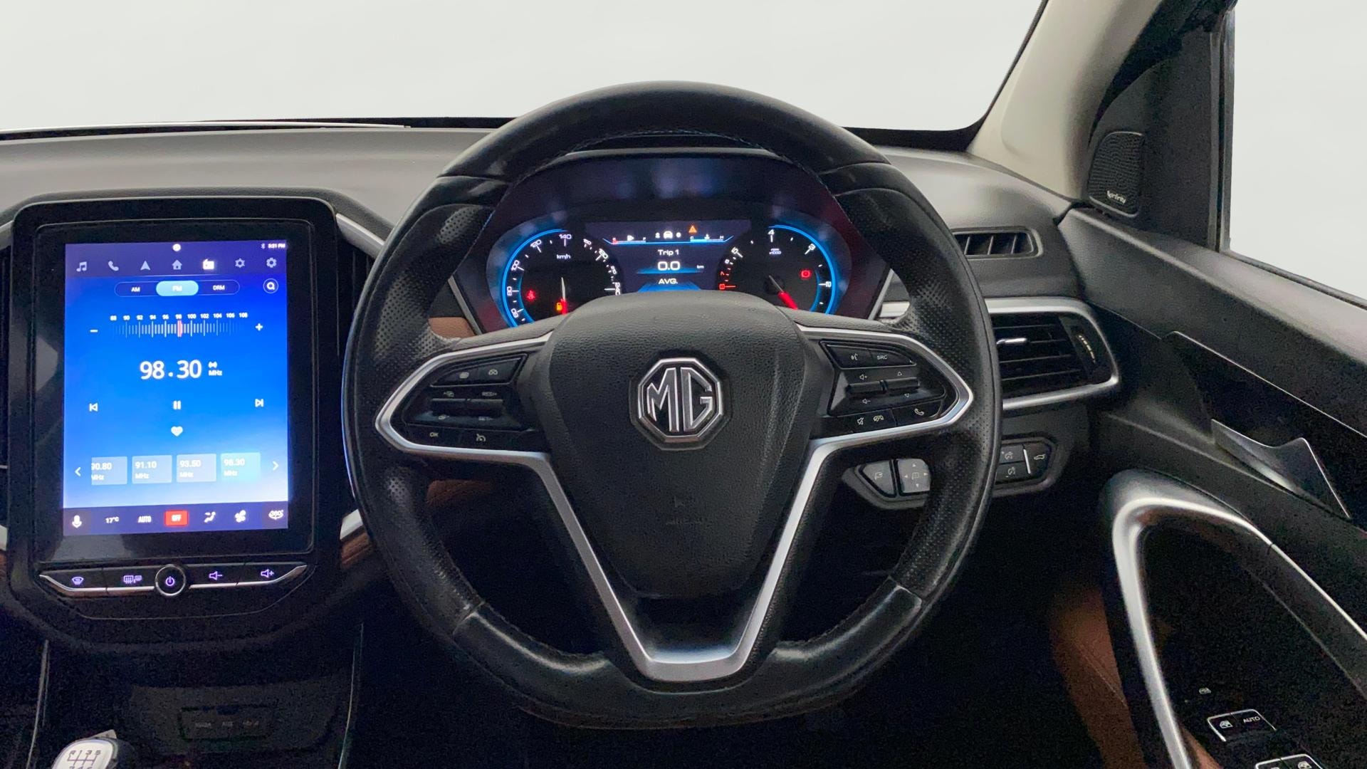 View 2020 MG Hector Plus Sharp Turbo 6 Seater Diesel Image 14 Used 2020 MG Hector Plus Sharp Turbo 6 Seater Diesel Image 14