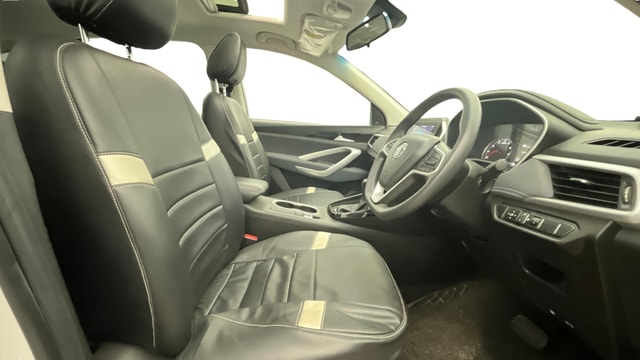 View MG Hector Image 28 Used MG Hector Image 28
