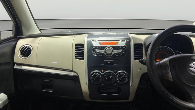 View Maruti Suzuki 1000 Image 17 Used Maruti Suzuki 1000 Image 17