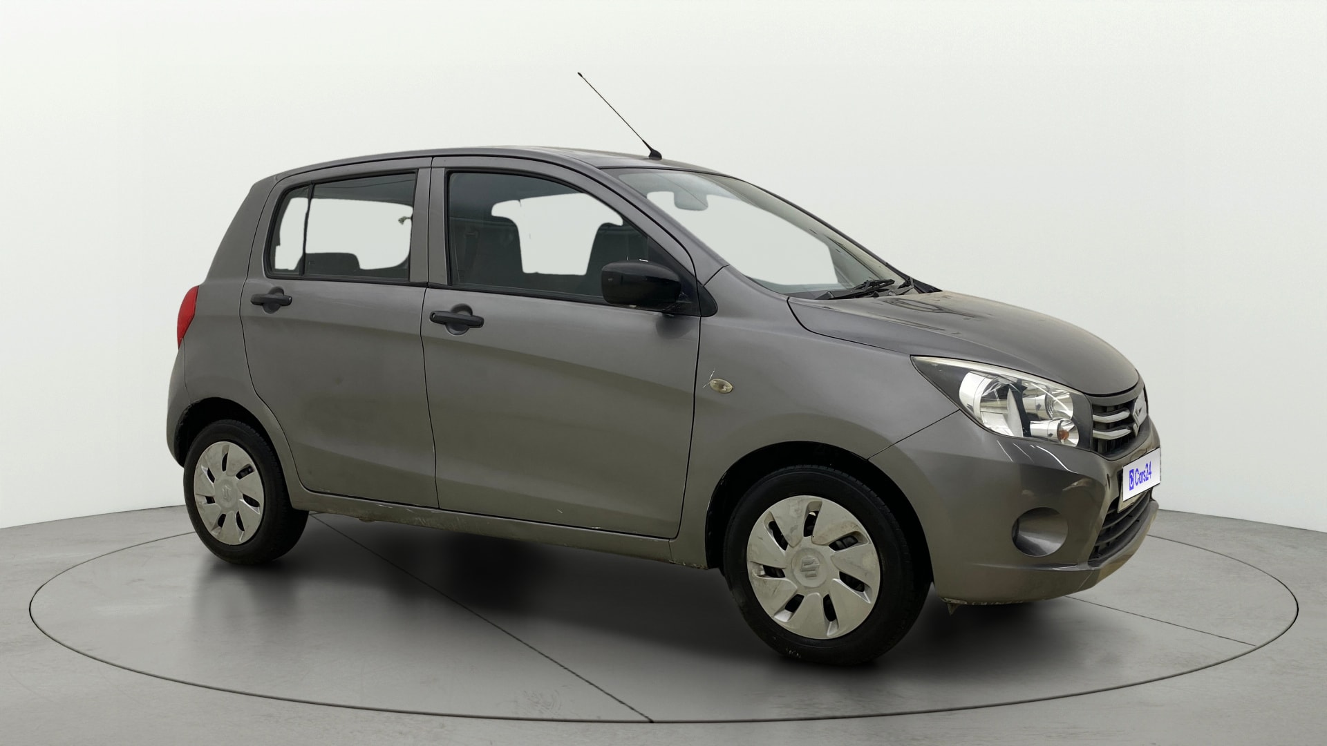 View 2016 Maruti Suzuki 1000 Base Variant Image 22 Used 2016 Maruti Suzuki 1000 Base Variant Image 22