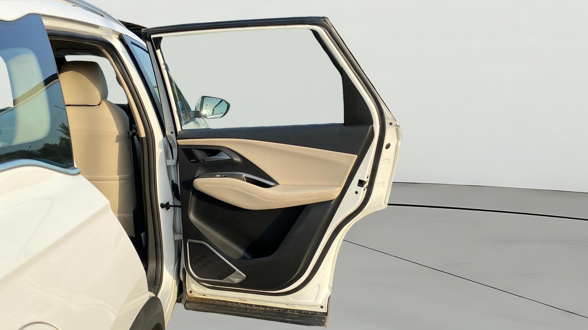 View 2023 MG Hector Sharp Hybrid BS IV Image 6 Used 2023 MG Hector Sharp Hybrid BS IV Image 6