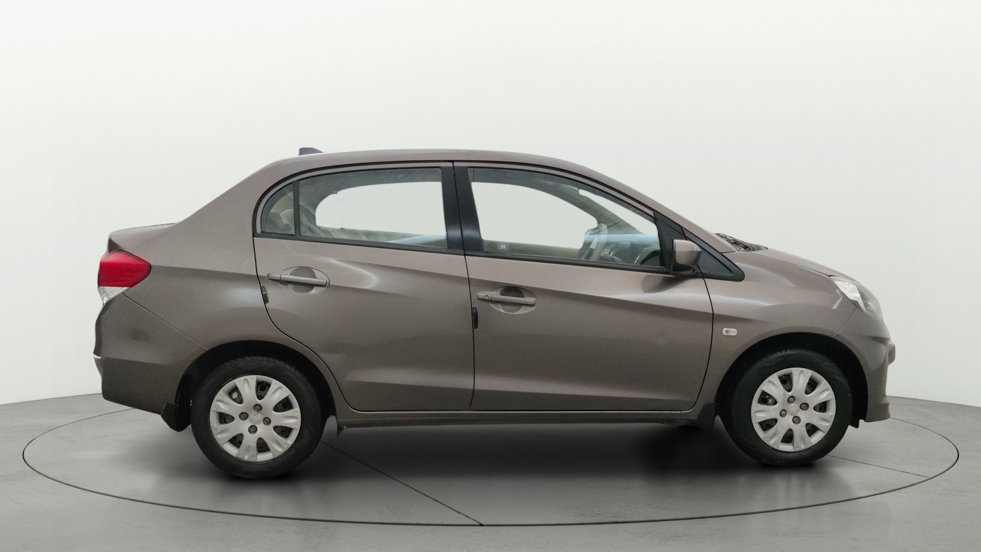 View 2014 Honda Amaze E MT Petrol BS IV Image 8 Used 2014 Honda Amaze E MT Petrol BS IV Image 8