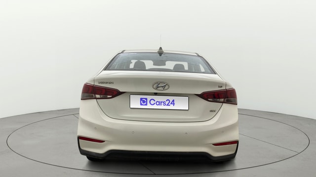 View Hyundai Verna Image 38 Used Hyundai Verna Image 38