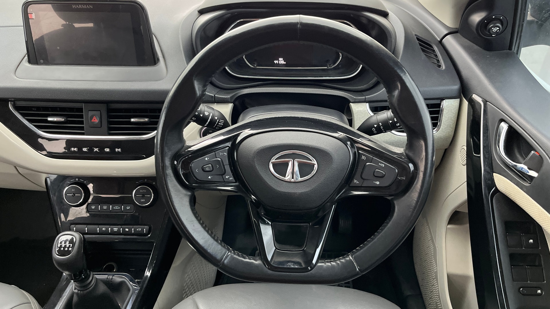 View 2021 Tata Nexon Revotron XE Image 21 Used 2021 Tata Nexon Revotron XE Image 21