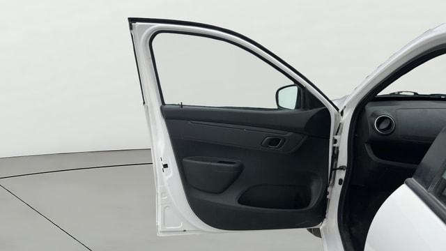 View Renault Kwid Image 30 Used Renault Kwid Image 30