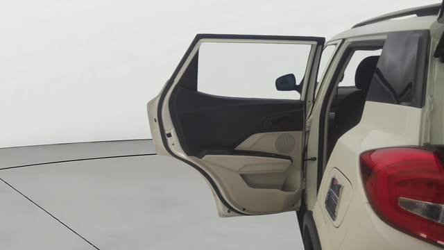 View Mahindra XUV300 Image 22 Used Mahindra XUV300 Image 22