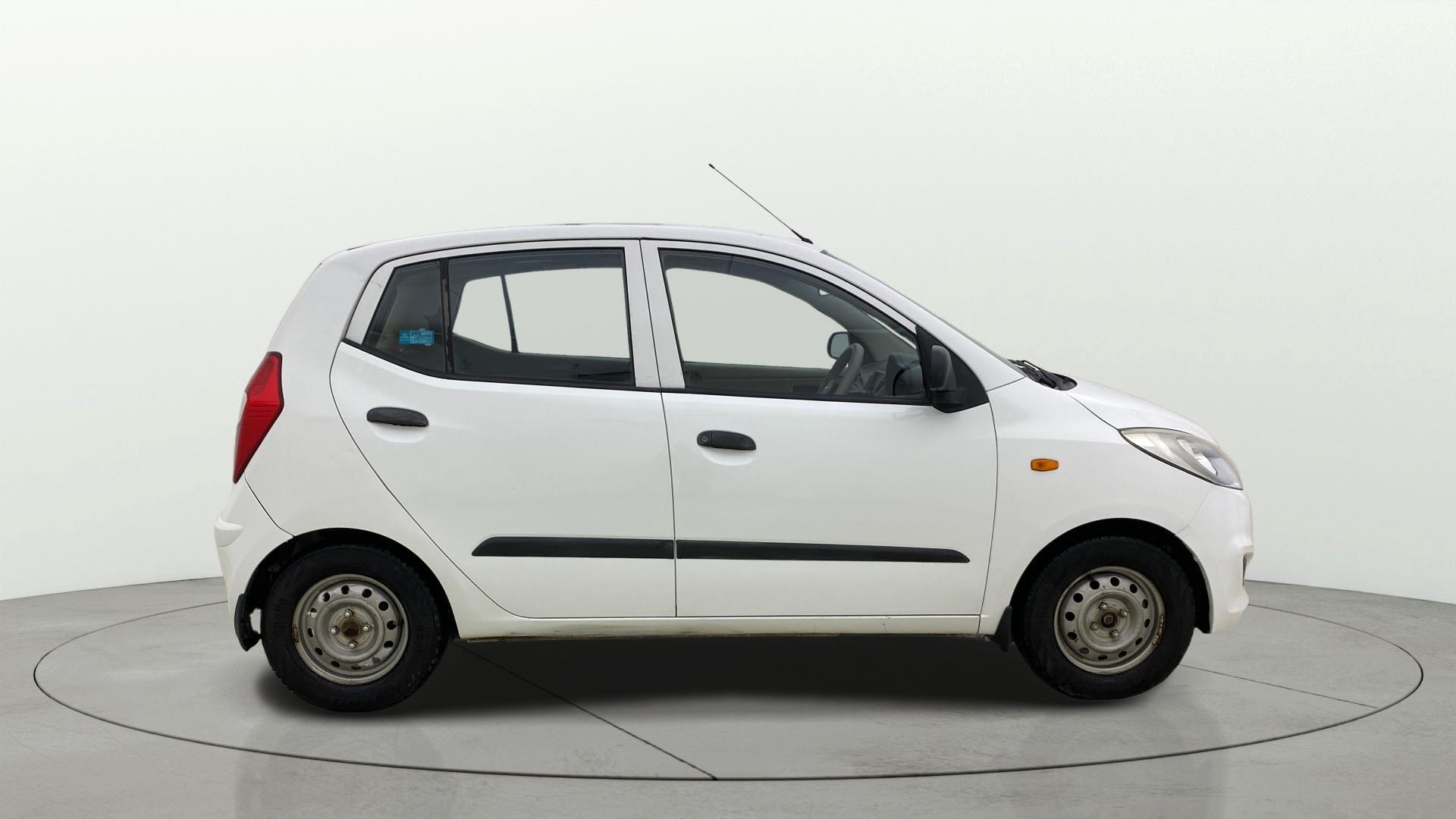 View 2017 Hyundai i10 1.1 Magna Image 8 Used 2017 Hyundai i10 1.1 Magna Image 8
