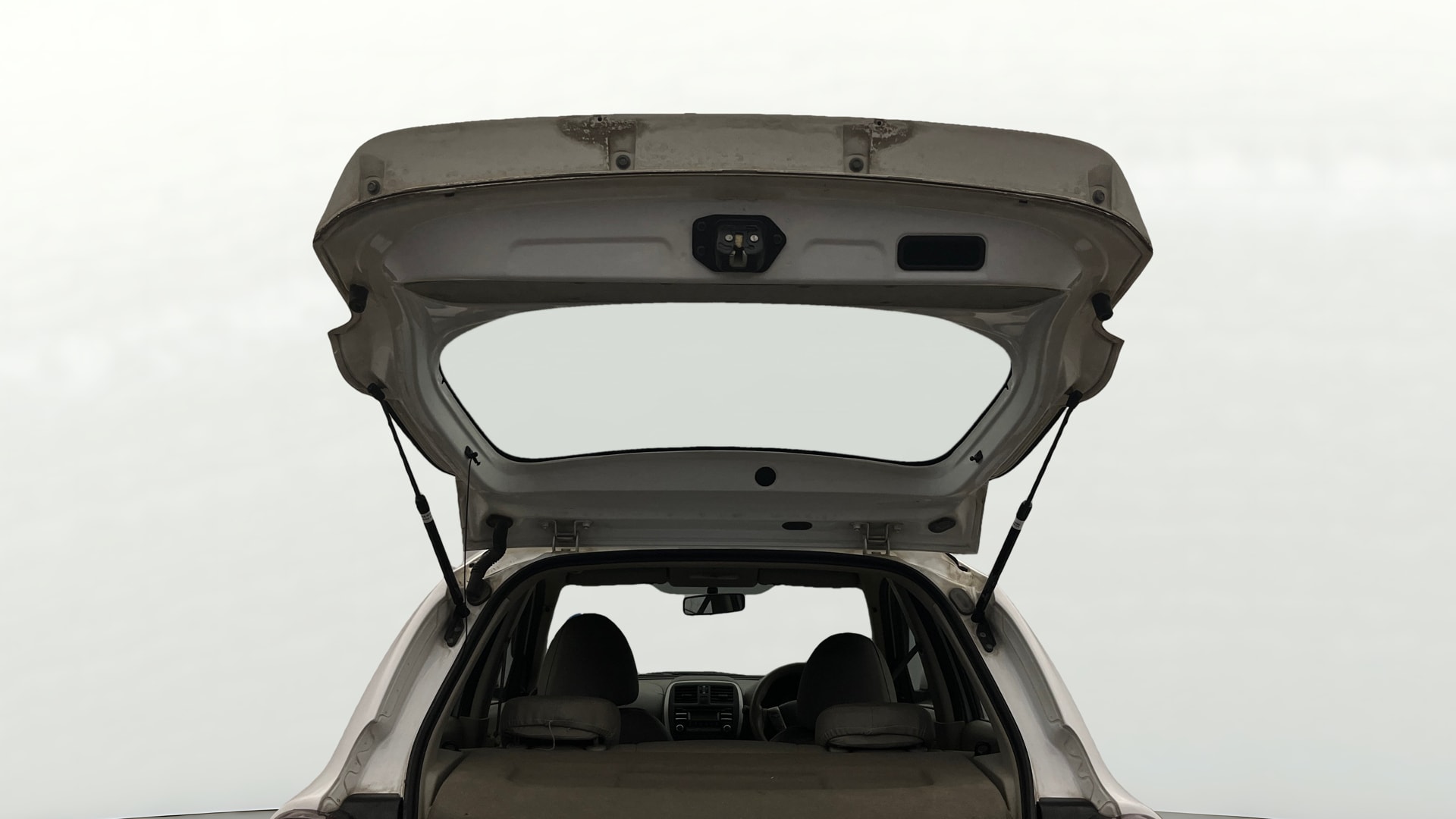 View 2015 Nissan Micra XL (CVT) Image 16 Used 2015 Nissan Micra XL (CVT) Image 16