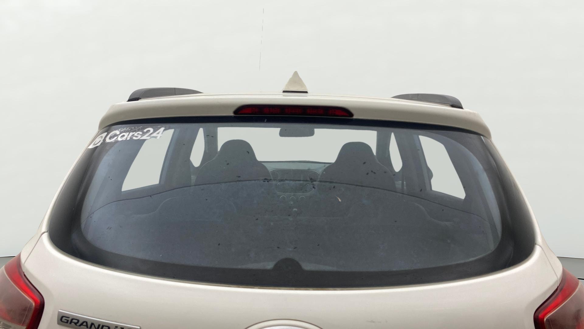 View 2019 Hyundai Grand i10 1.2 Magna Petrol AT Image 4 Used 2019 Hyundai Grand i10 1.2 Magna Petrol AT Image 4