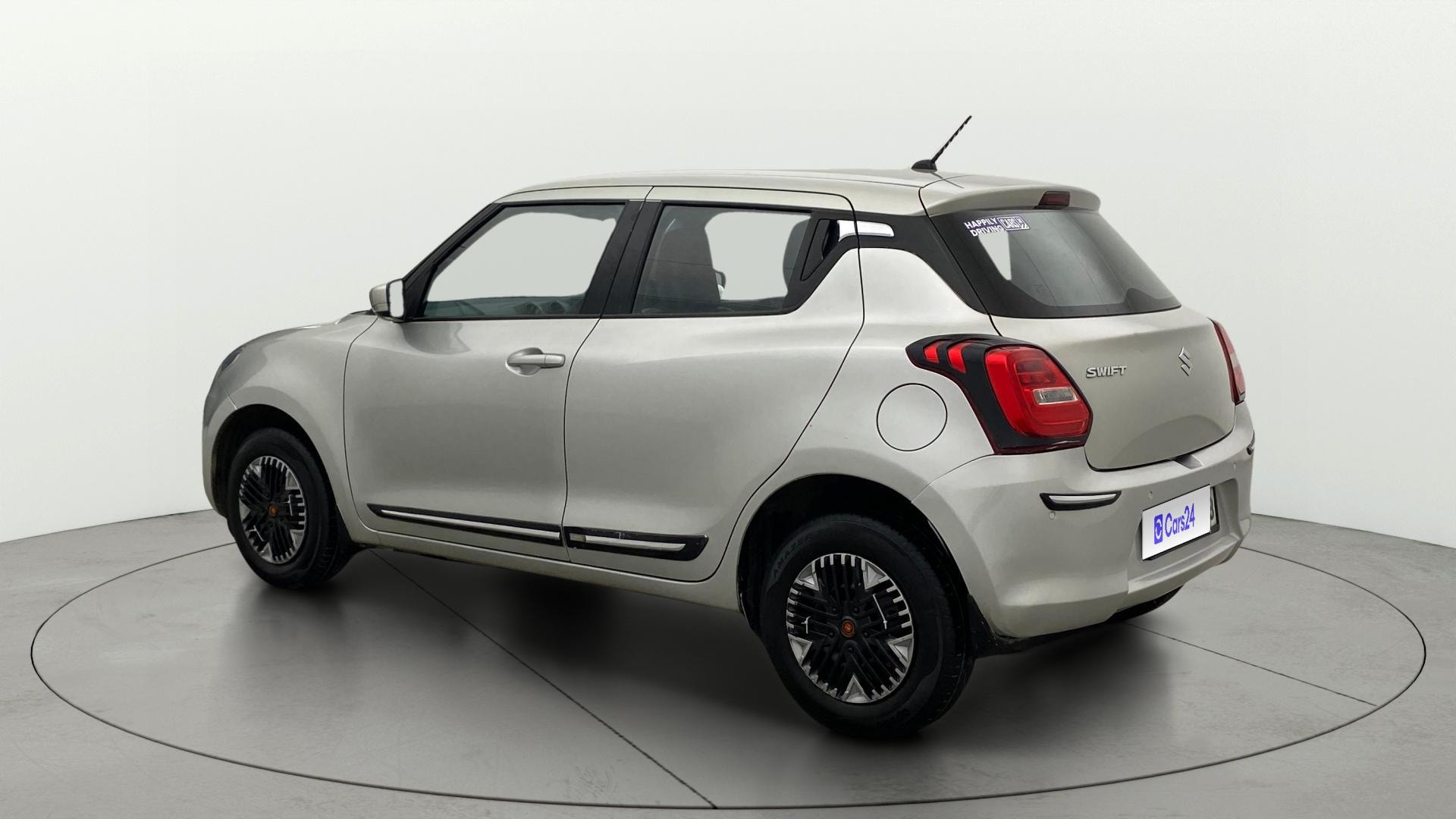 View 2022 Maruti Suzuki 1000 Base Variant Image 2 Used 2022 Maruti Suzuki 1000 Base Variant Image 2