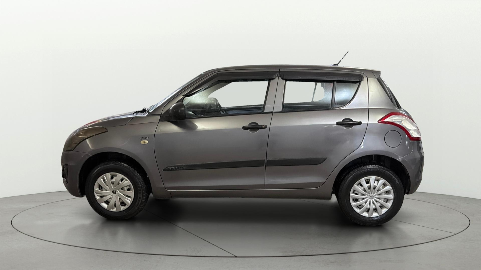 View 2015 Maruti Suzuki 1000 Base Variant Image 5 Used 2015 Maruti Suzuki 1000 Base Variant Image 5