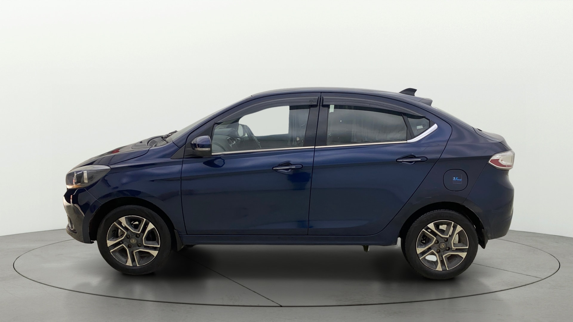 View 2019 Tata Tigor XE Diesel Image 5 Used 2019 Tata Tigor XE Diesel Image 5
