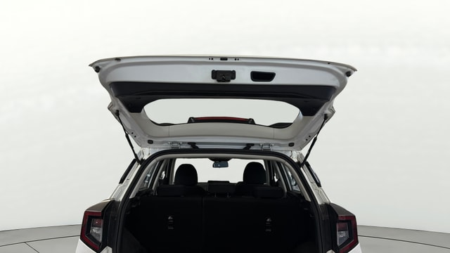 View Mahindra XUV 3XO Image 32 Used Mahindra XUV 3XO Image 32