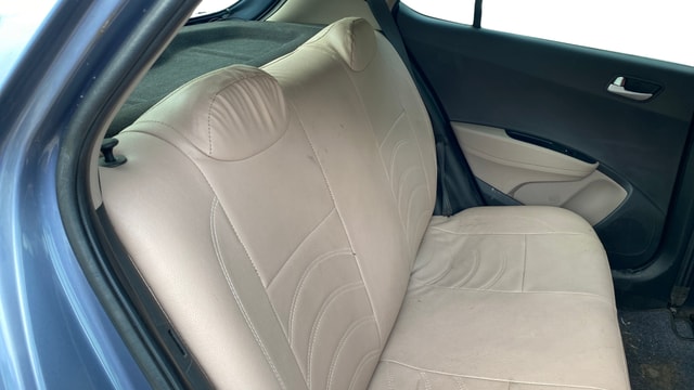 View Hyundai Grand i10 Image 38 Used Hyundai Grand i10 Image 38