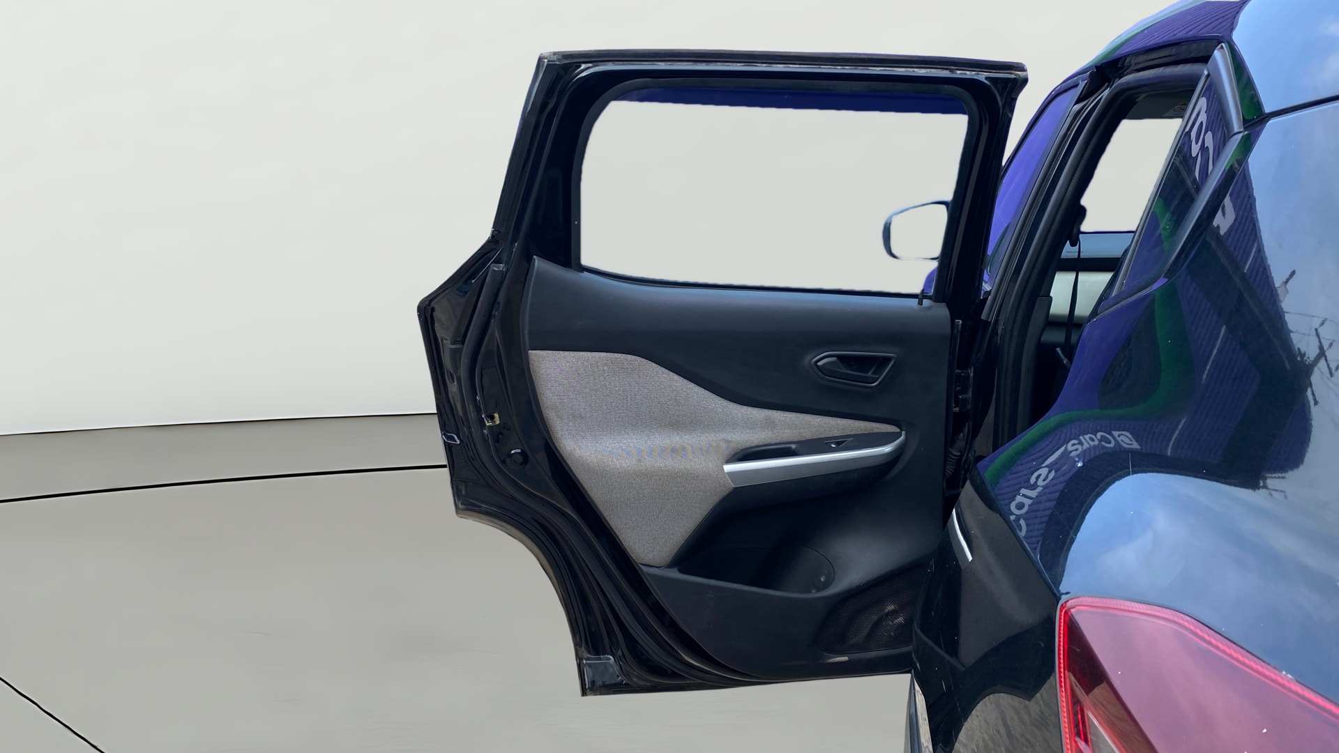 View 2024 Nissan Magnite XE Image 16 Used 2024 Nissan Magnite XE Image 16