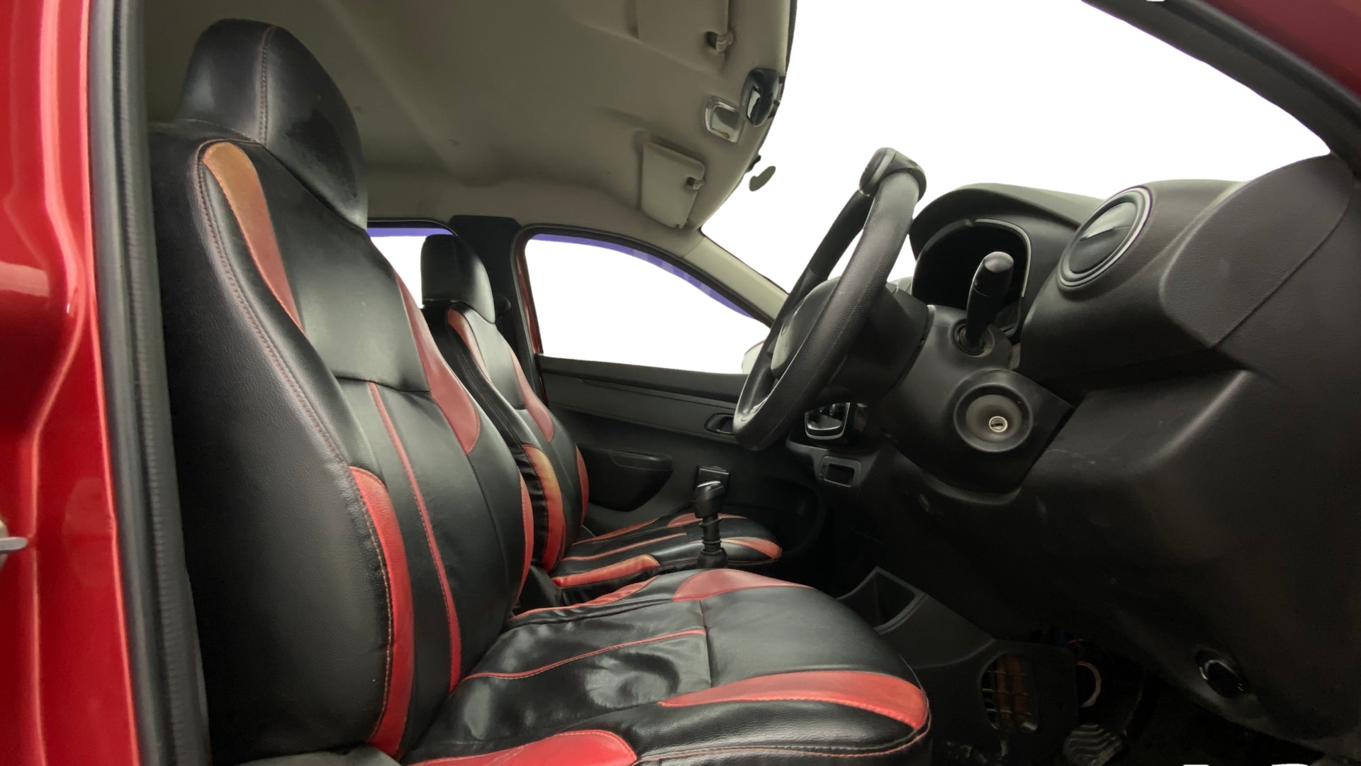 View 2017 Renault Kwid RXL Image 25 Used 2017 Renault Kwid RXL Image 25