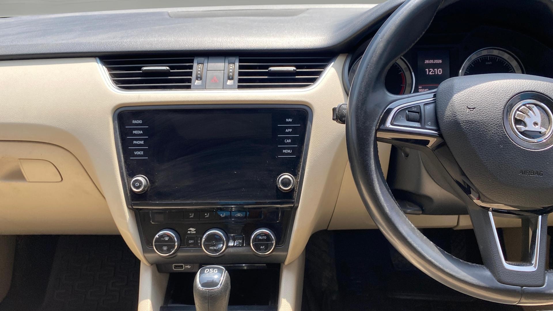 View 2018 Skoda Octavia 1.8 Style Plus TSI AT Image 32 Used 2018 Skoda Octavia 1.8 Style Plus TSI AT Image 32