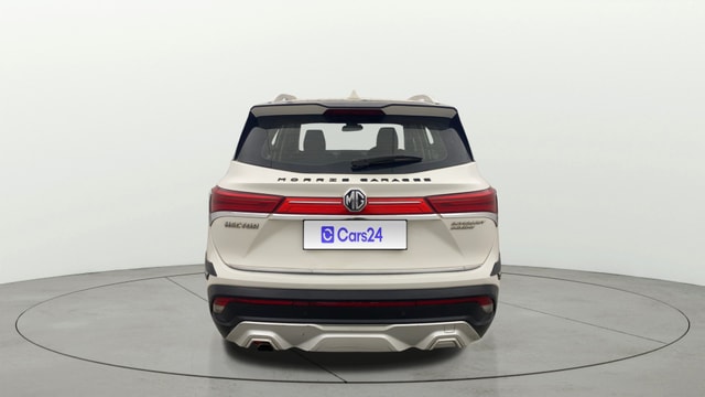 View MG Hector Image 43 Used MG Hector Image 43