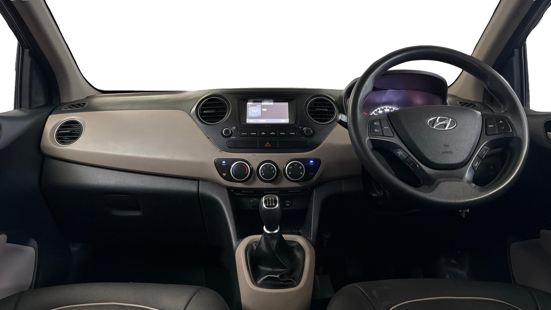 View 2018 Hyundai Grand i10 Sportz 1.2 Kappa Image 15 Used 2018 Hyundai Grand i10 Sportz 1.2 Kappa Image 15