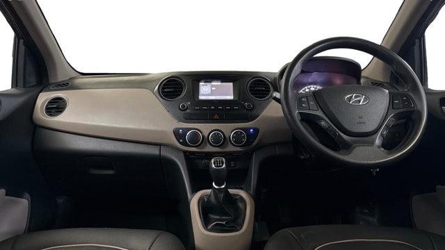 View Hyundai Grand i10 Image 15 Used Hyundai Grand i10 Image 15