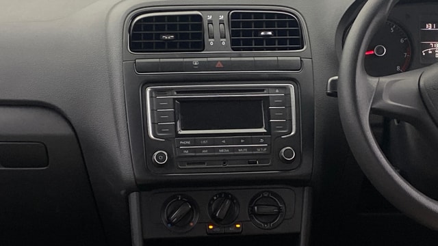 View Volkswagen Polo Image 17 Used Volkswagen Polo Image 17