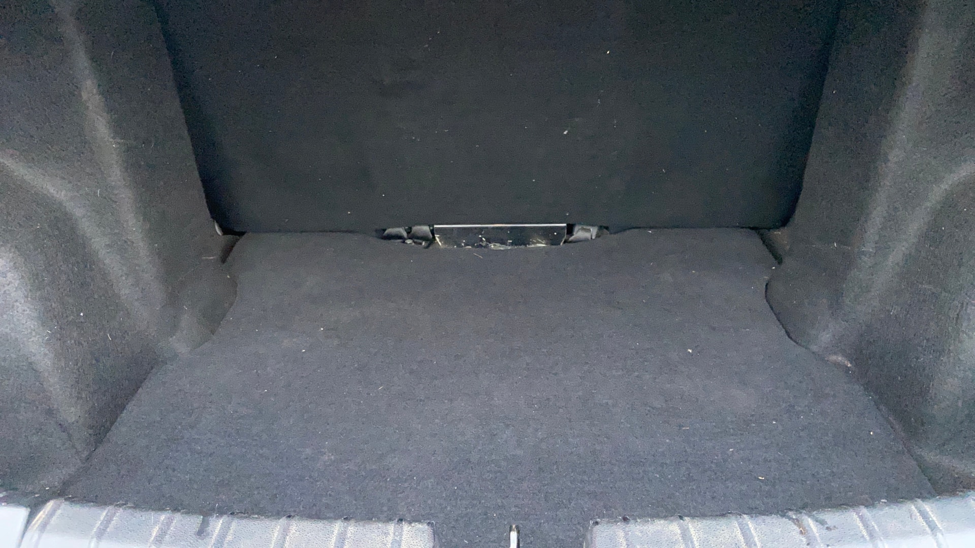 View 2020 Tata Tigor XE Diesel Image 38 Used 2020 Tata Tigor XE Diesel Image 38