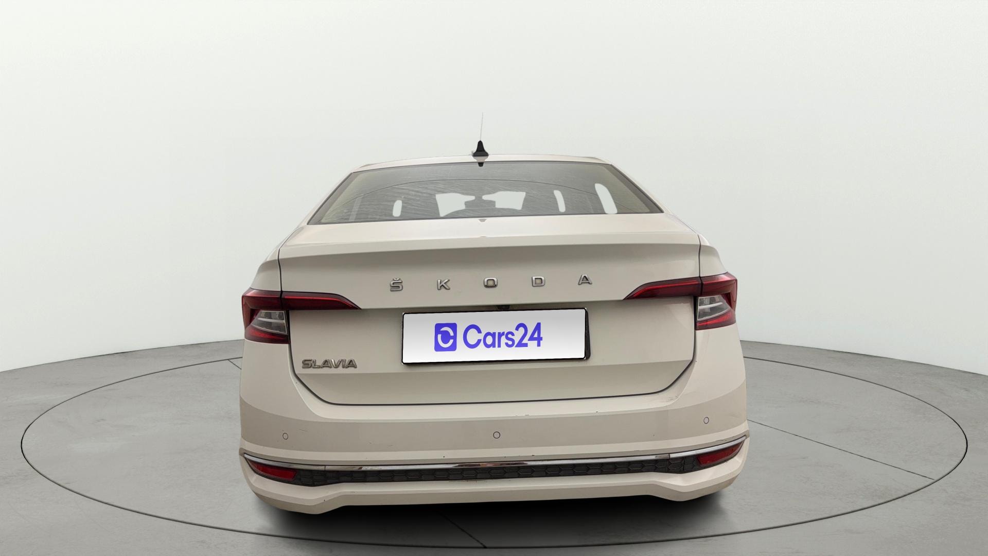 View 2022 Skoda Slavia Style 1.0 TSI AT Image 42 Used 2022 Skoda Slavia Style 1.0 TSI AT Image 42