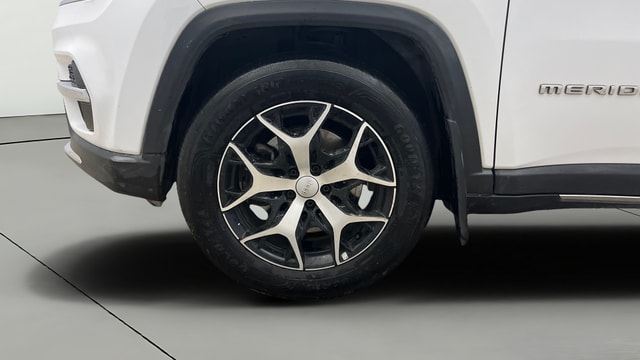 View Jeep Meridian Image 29 Used Jeep Meridian Image 29