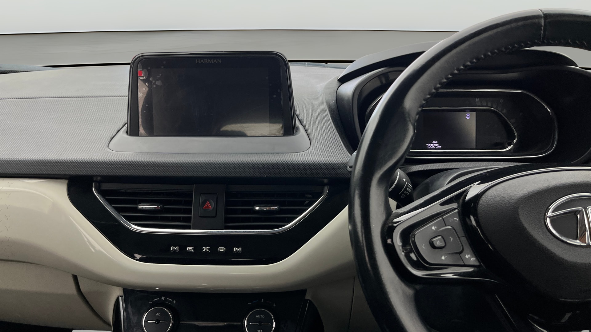 View 2022 Tata Nexon Revotron XE Image 33 Used 2022 Tata Nexon Revotron XE Image 33